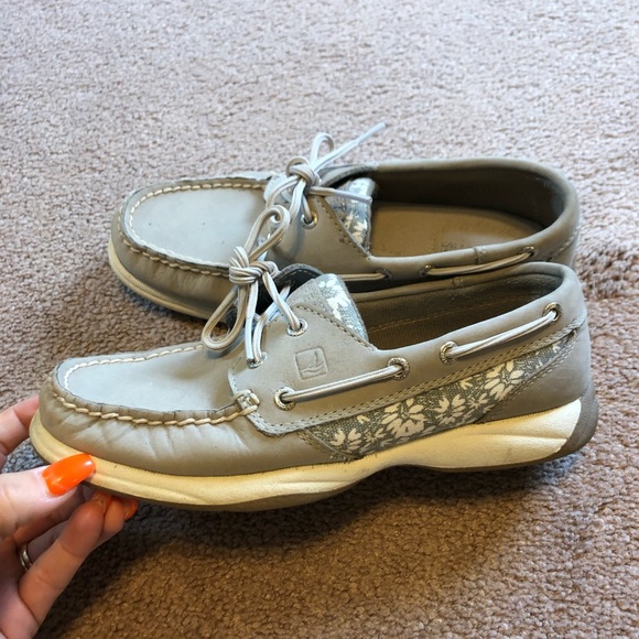 Women’s Grey Sperry Shoes - Picture 2 of 5